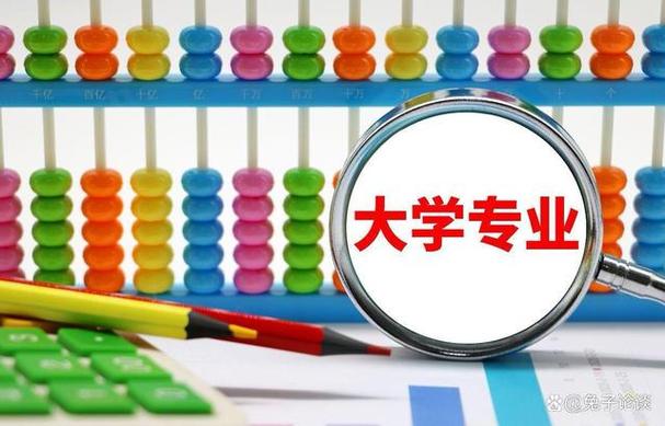 本科专业就业分“红黄绿牌”，美术学绿变黄，法学为啥年年红牌？